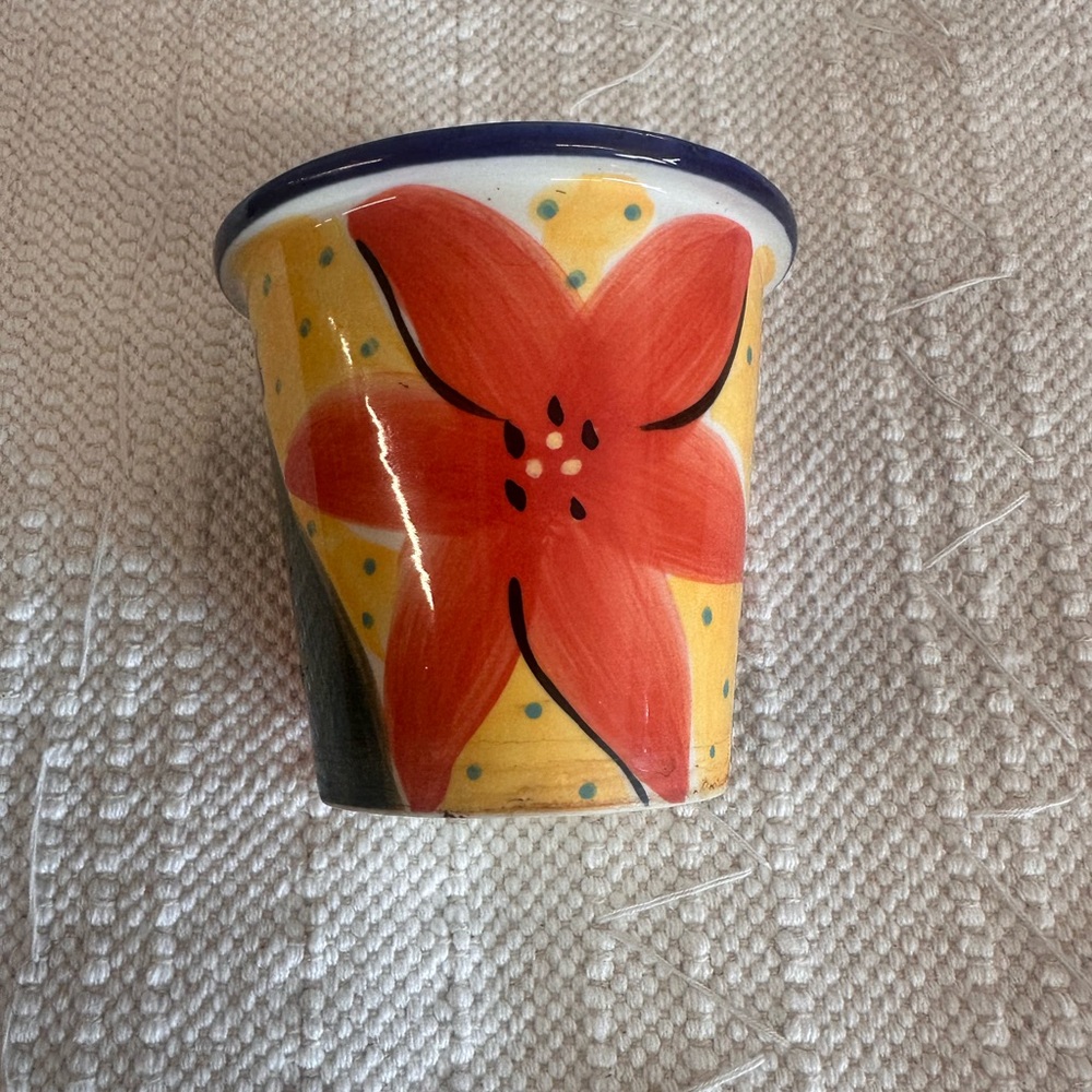 Ceramic Pot - Picture 3 of 7